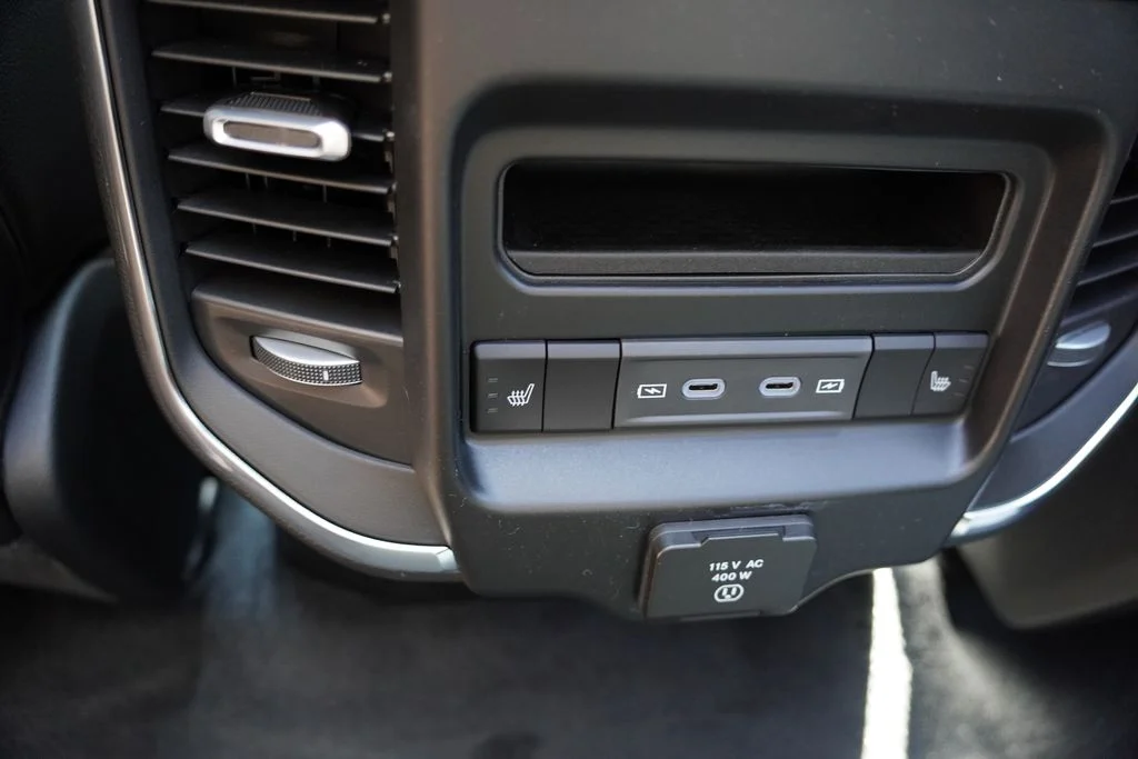 New 2027 Serrano-Green Metallic Exterior Paint RAM Laramie image 13