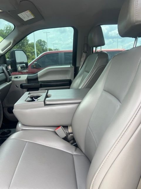 Used 2018 Black Ford XL image 14
