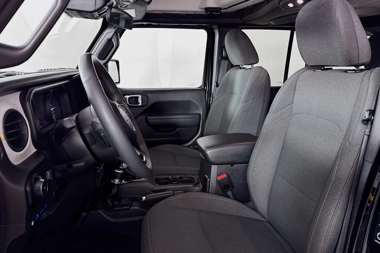 Used 2024 BLACK Jeep Sport S 4XE image 17