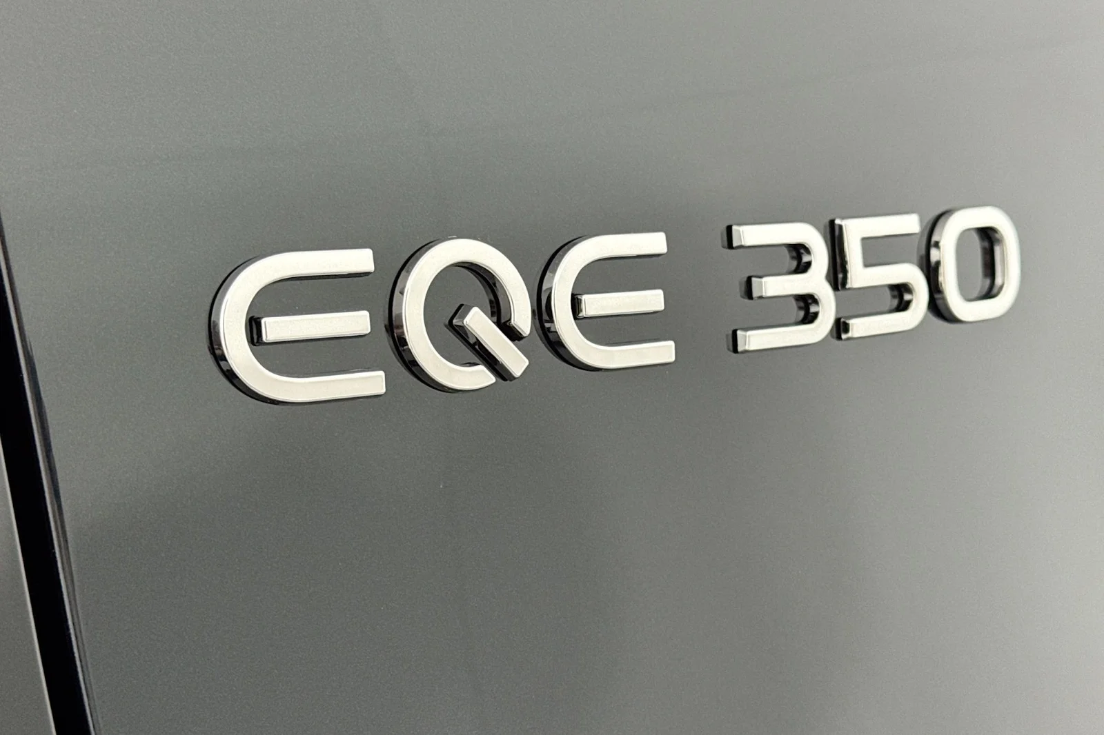 Certified Used 2023 Emerald Green Metallic Mercedes-Benz EQE 350 image 9