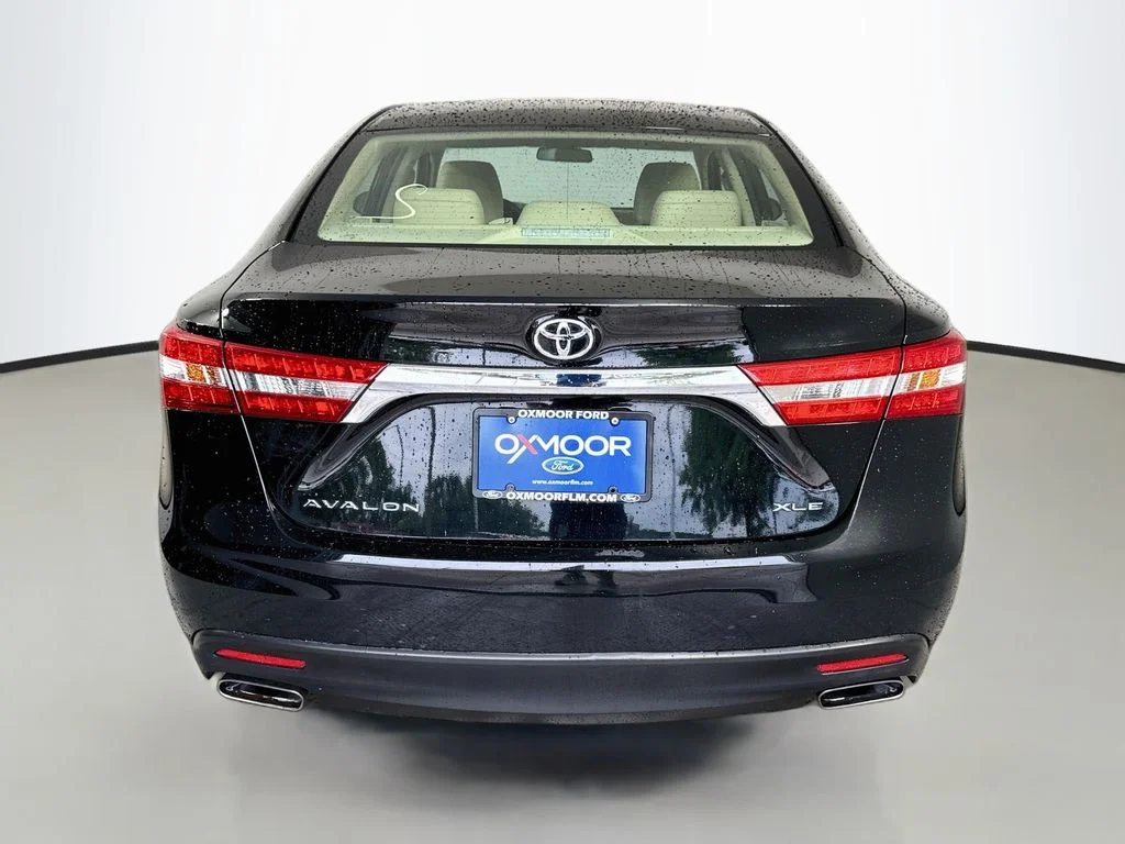 Used 2013 Attitude Black Metallic Toyota XLE image 6