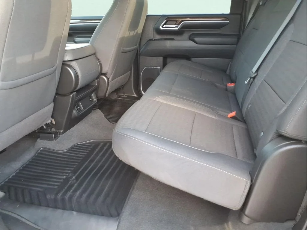 Used 2024 White Chevrolet LT image 16