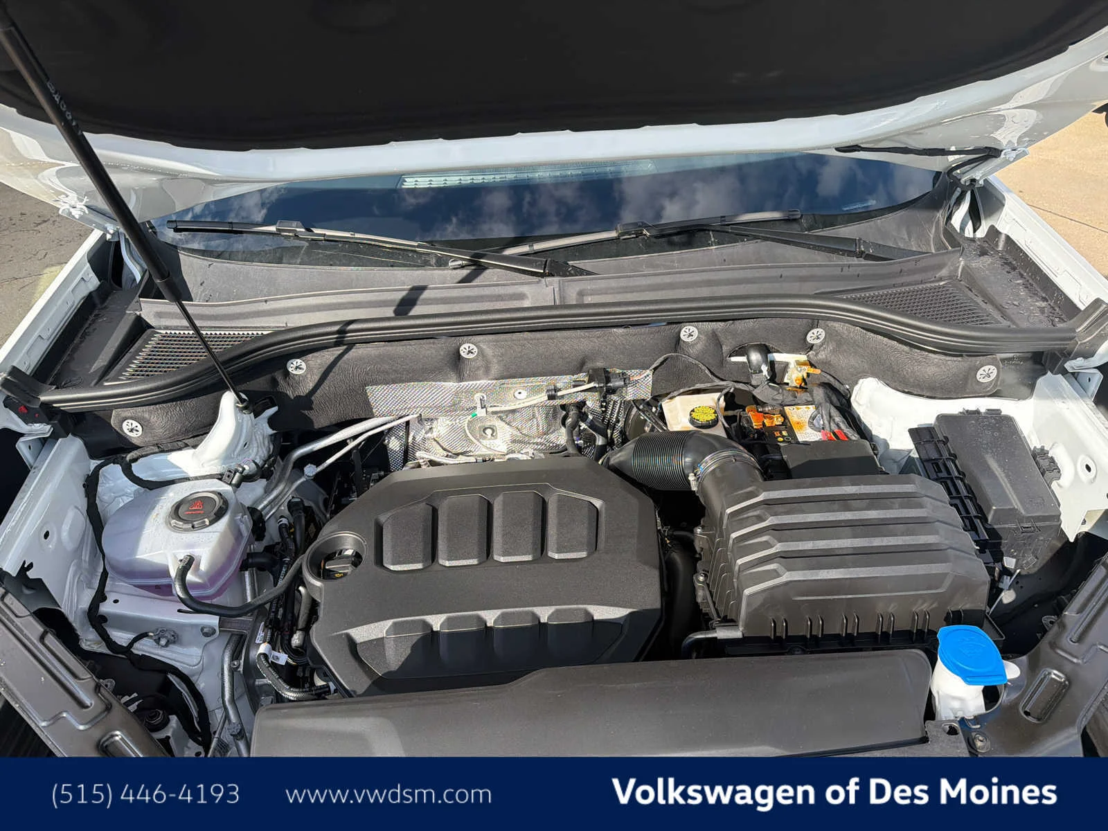 New 2026 White/off-white Volkswagen 2.0T SE w/Technology image 9