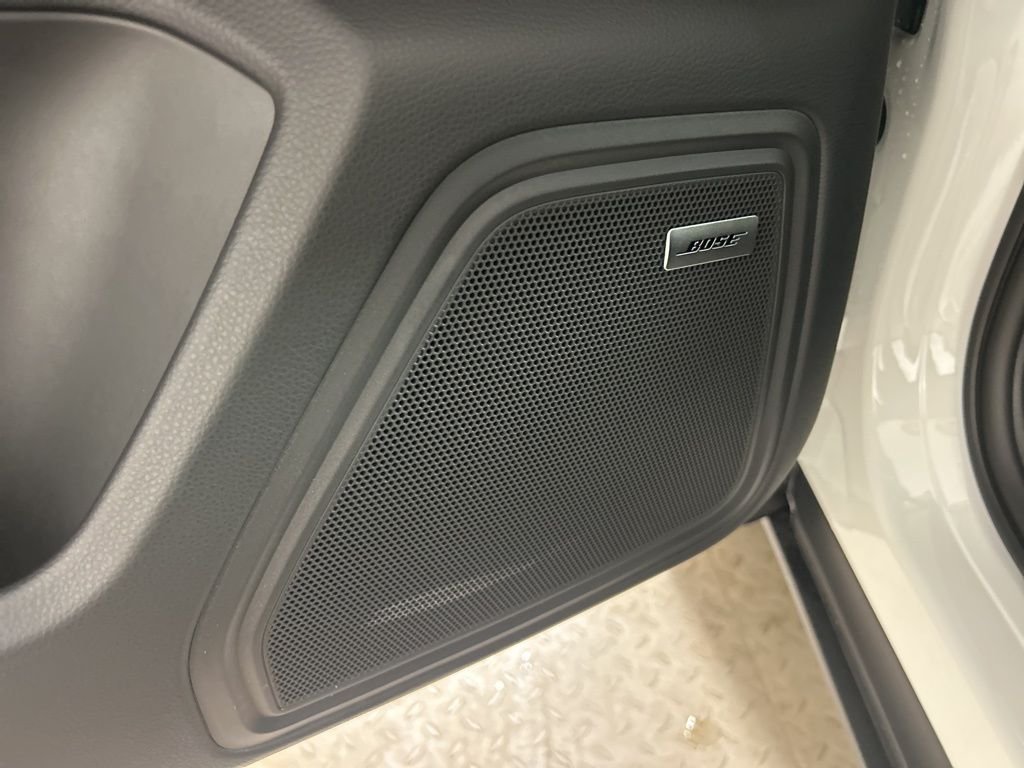 New 2026 White Porsche  image 28