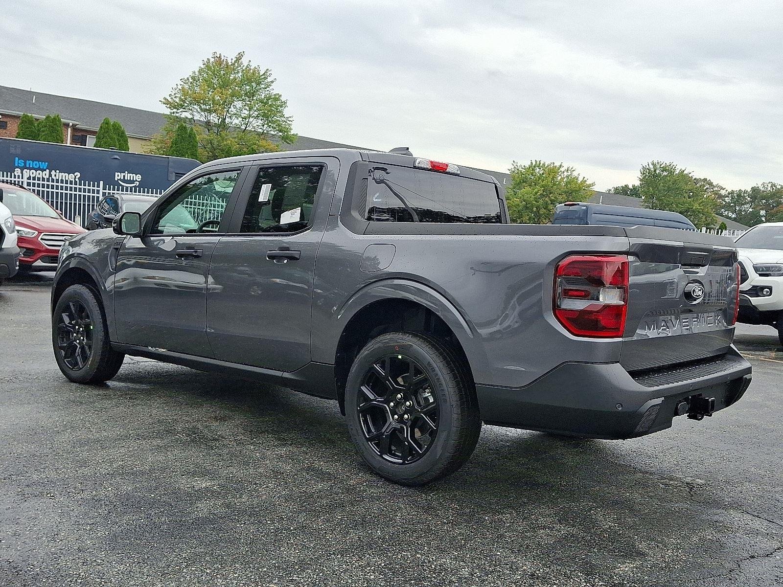 2025 Ford Maverick XLT - Photo 3