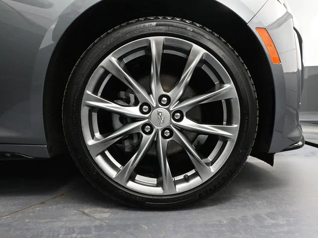 Used 2021 Gray Cadillac Sport image 17