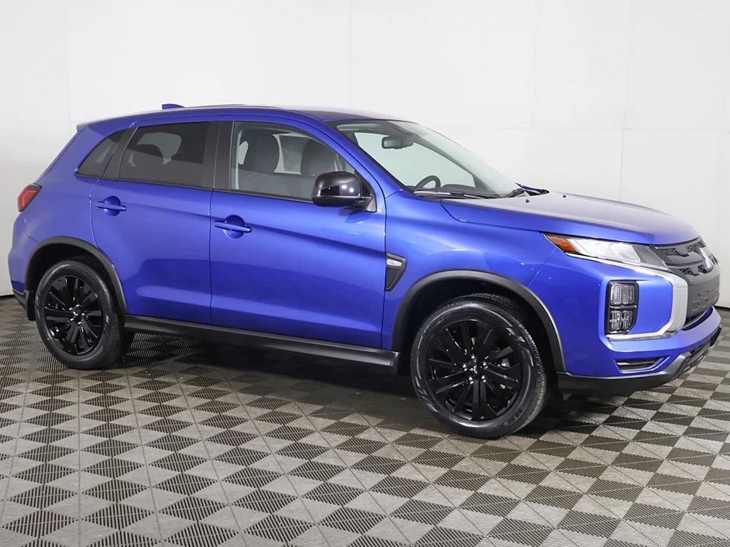 New 2026 Blue Mitsubishi 2.0 LE image 12