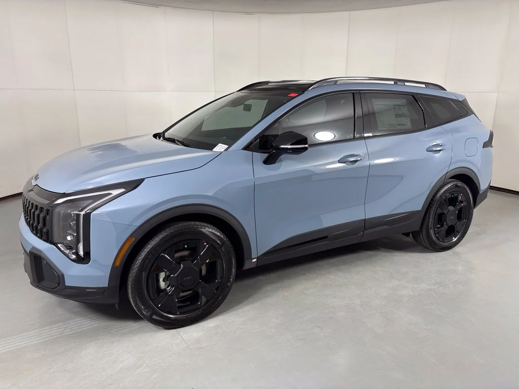 New 2027 Blue Kia X-Line image 4