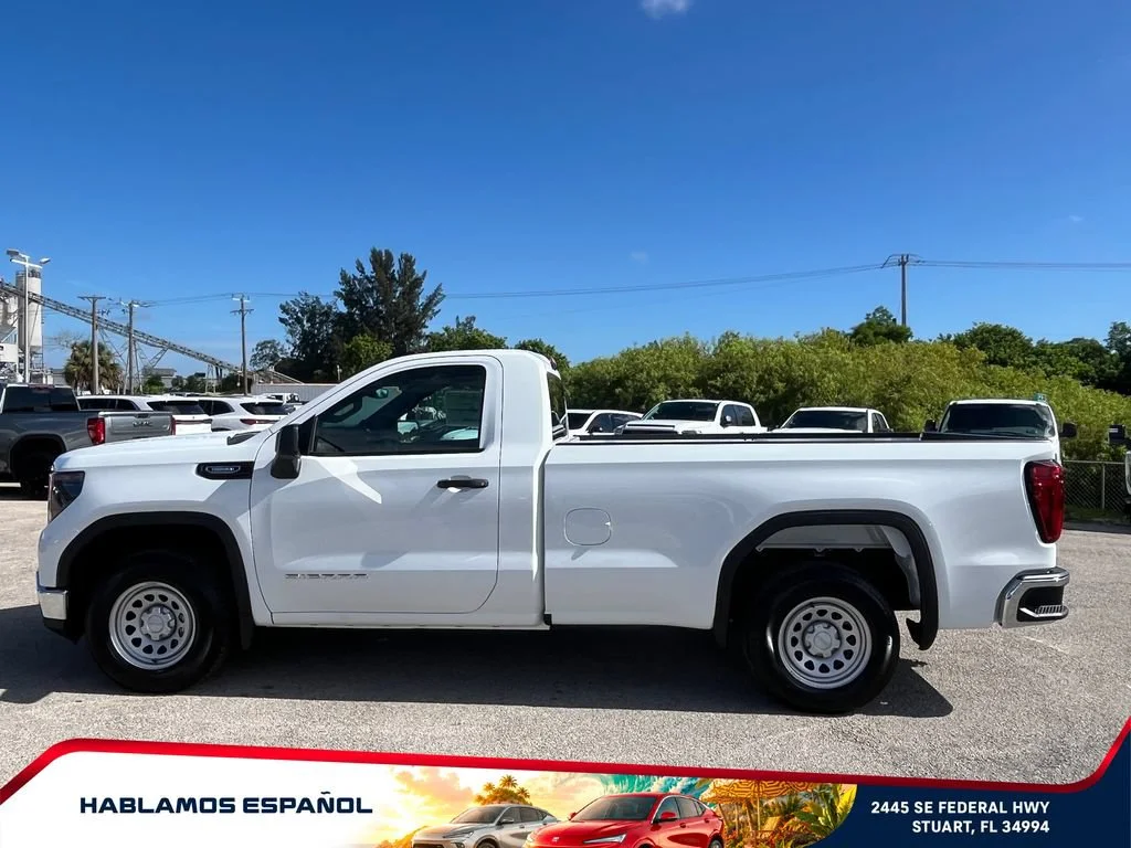 New 2026 Summit White GMC Pro image 4