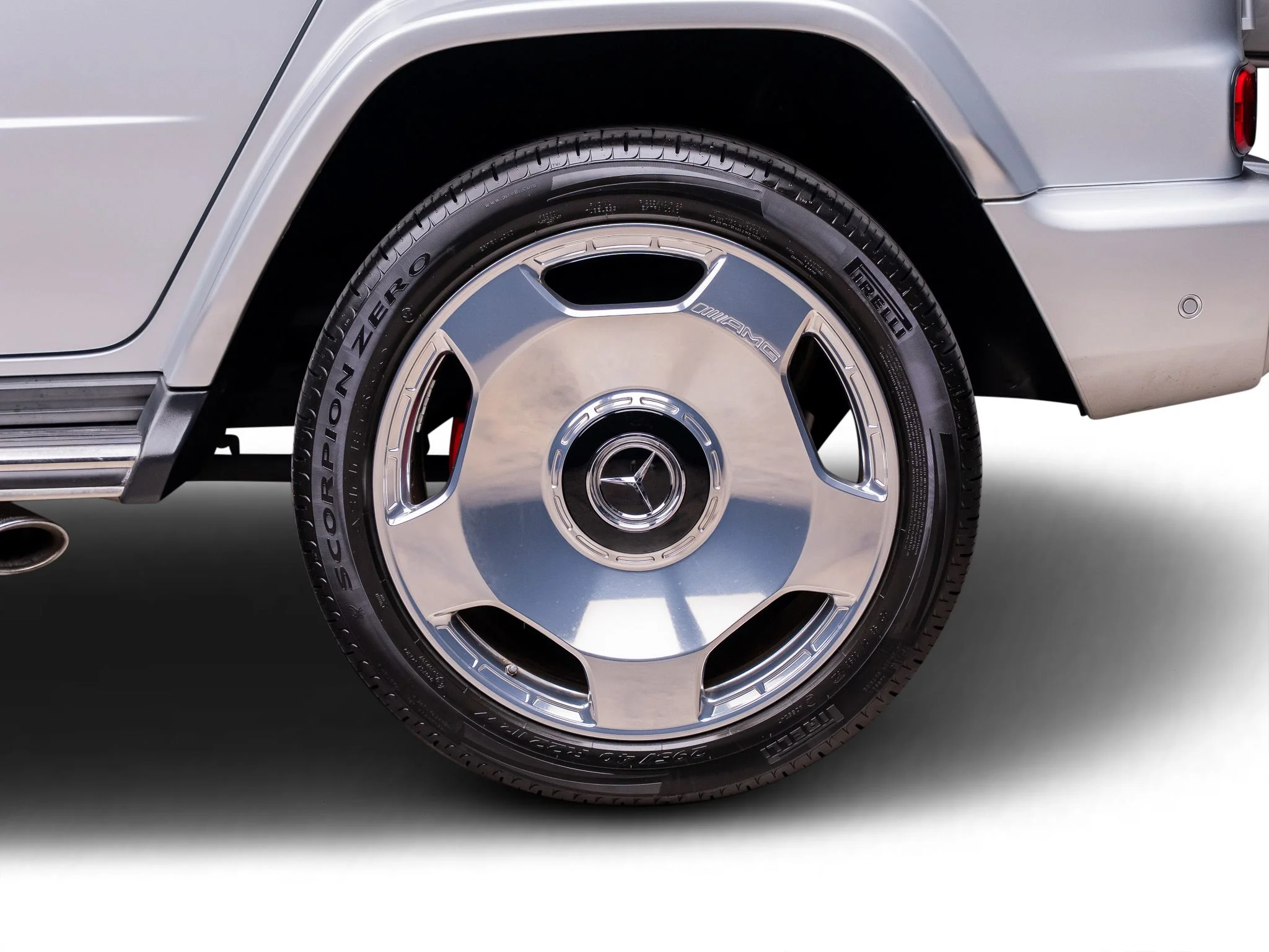 Used 2022 Silver Mercedes-Benz G 63 AMG® image 29