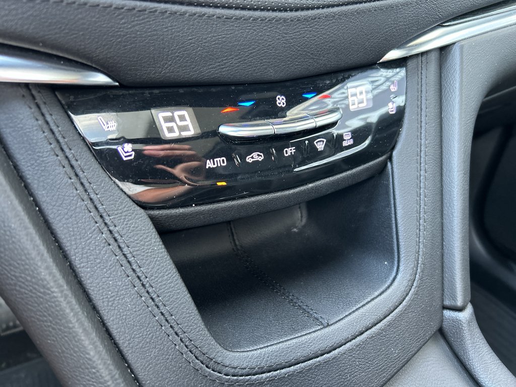 Used 2022 Stellar Black Metallic Cadillac AWD Premium Luxury image 22
