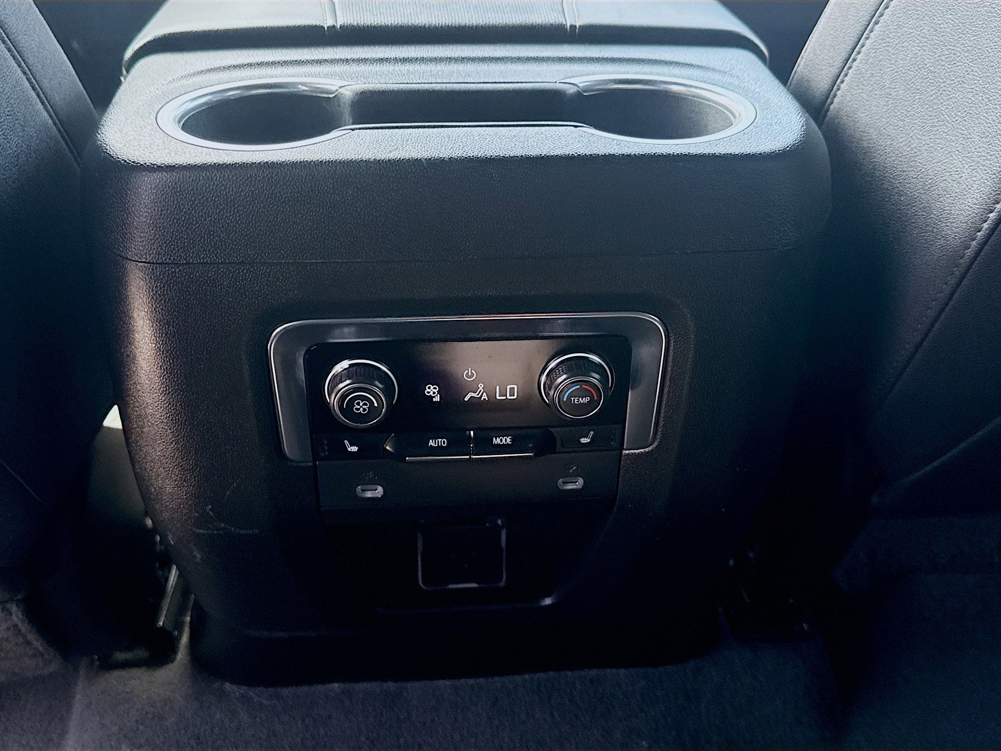 Used 2023 Black Chevrolet Premier image 20