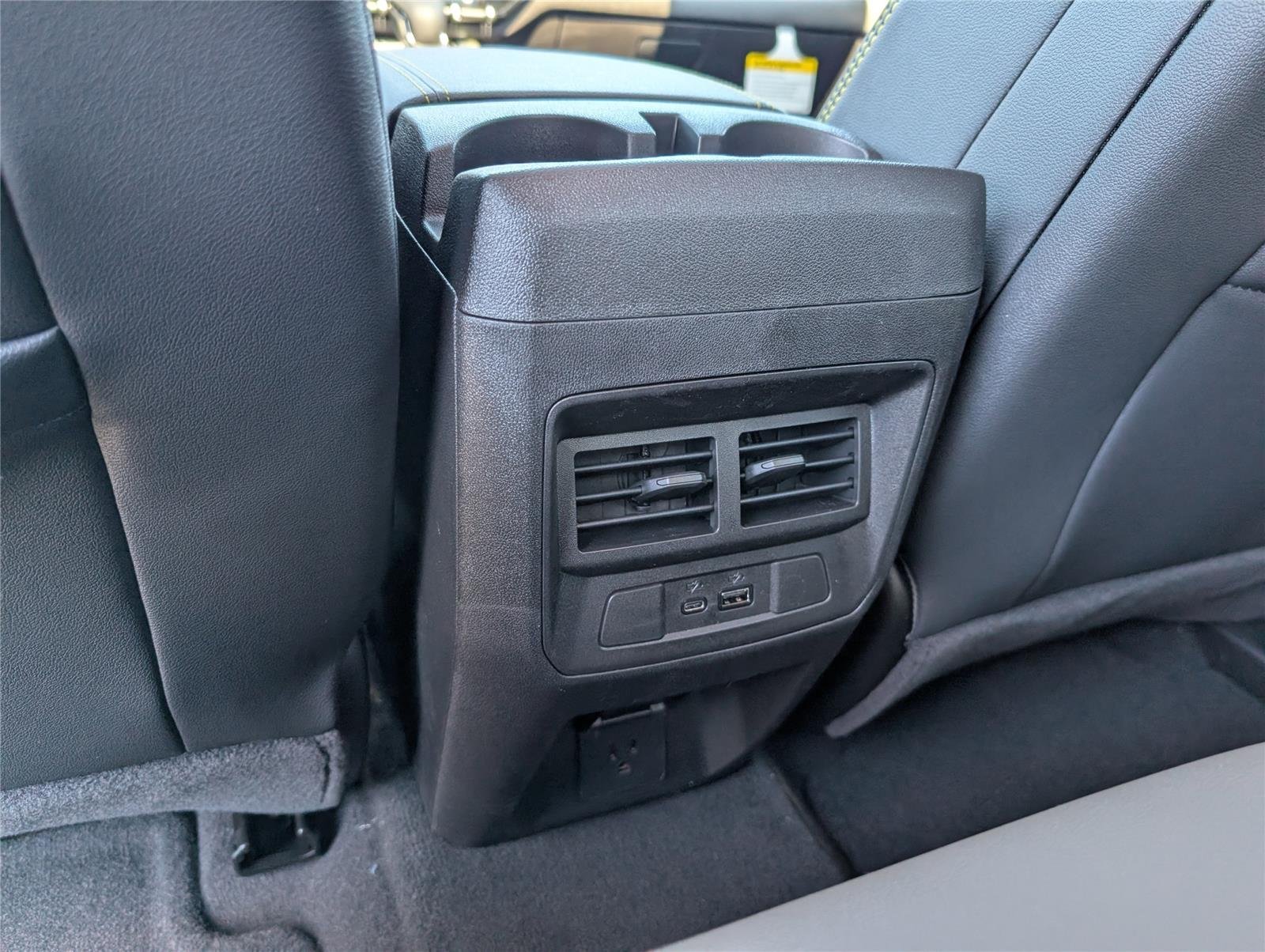 2026 Chevrolet Colorado ZR2 - Photo 15