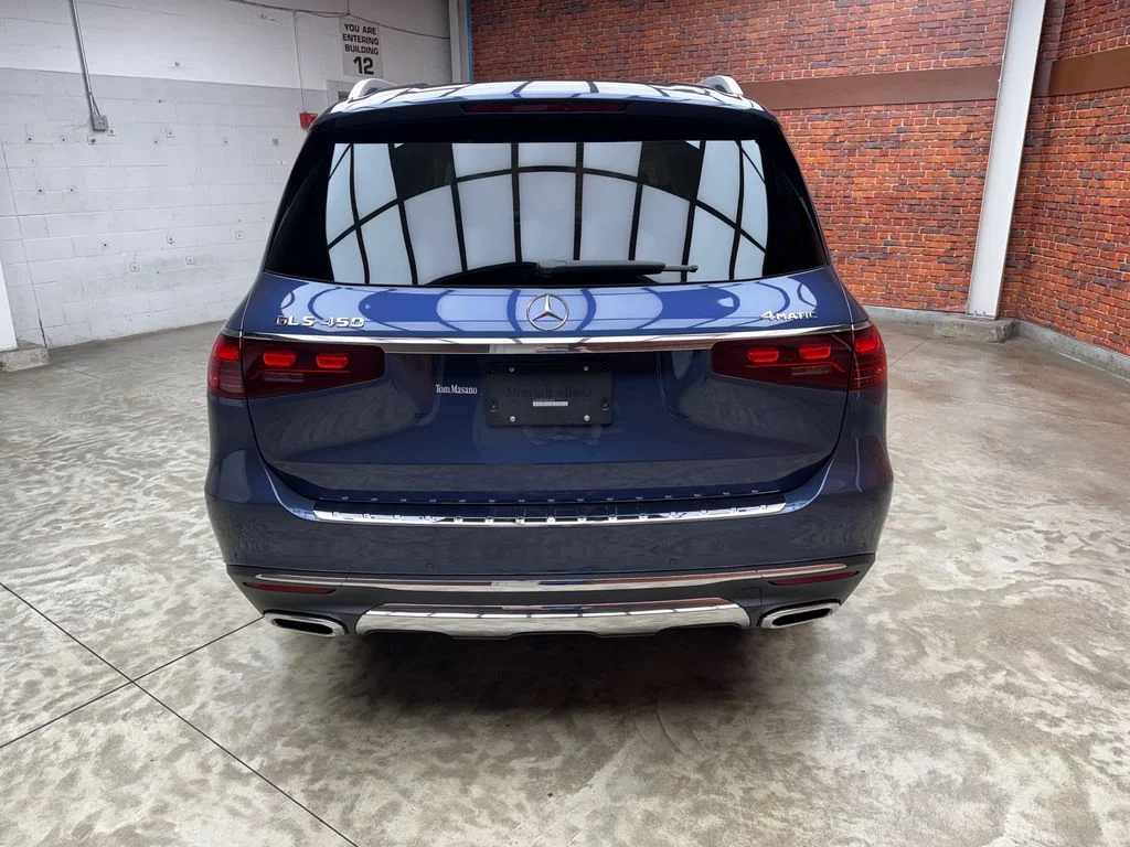 Used 2026 Blue Mercedes-Benz GLS 450 image 4