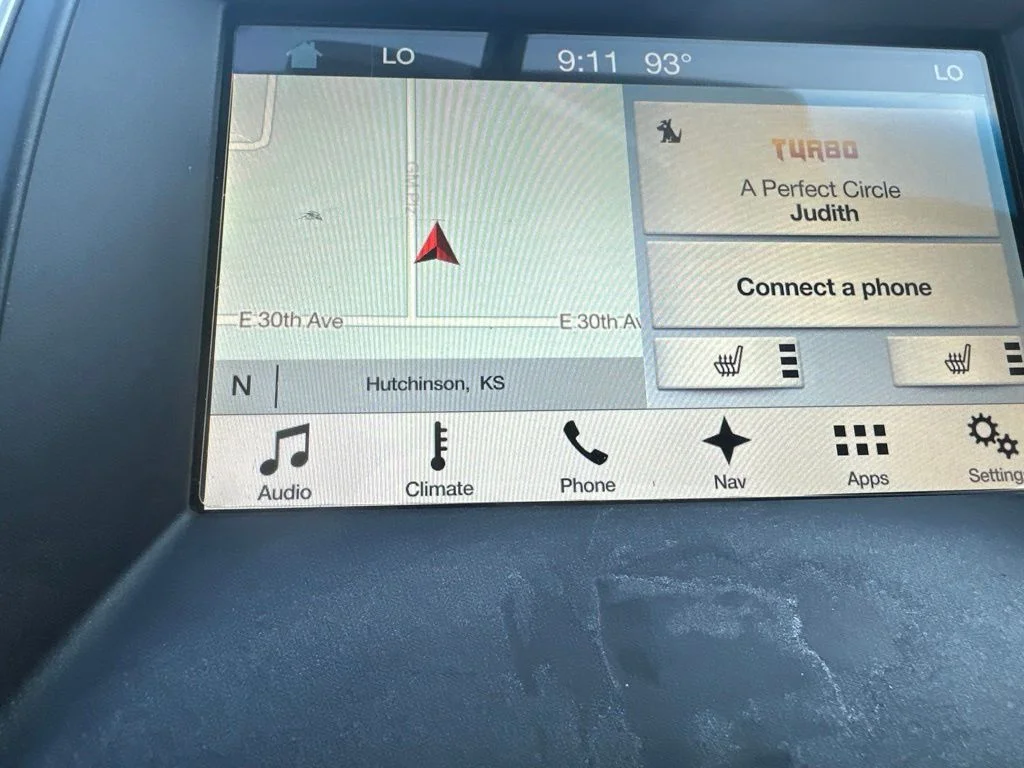 Used 2018 White Ford SEL image 17