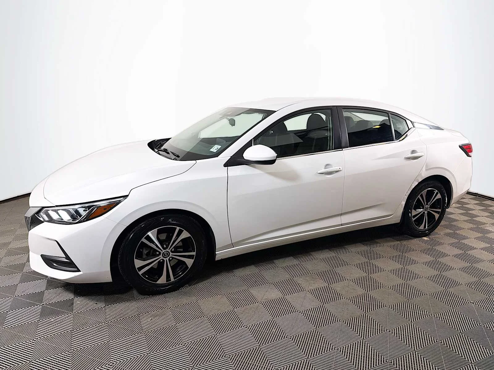 2022 Nissan Sentra SV CVT's photo