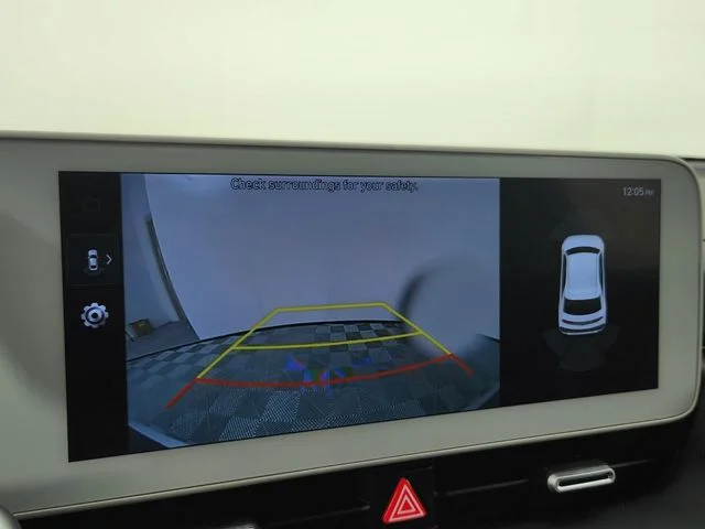 Used 2024 Gold Hyundai SEL image 26