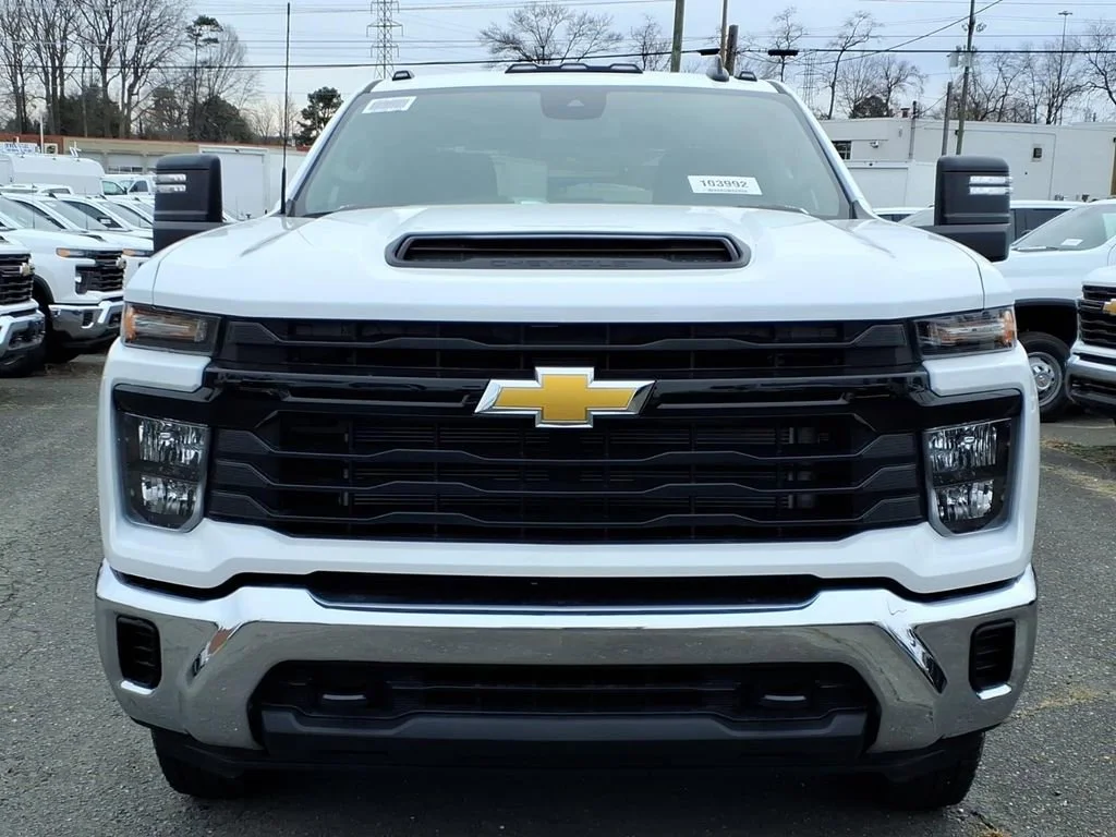 New 2026 Summit White Chevrolet Work Truck image 2