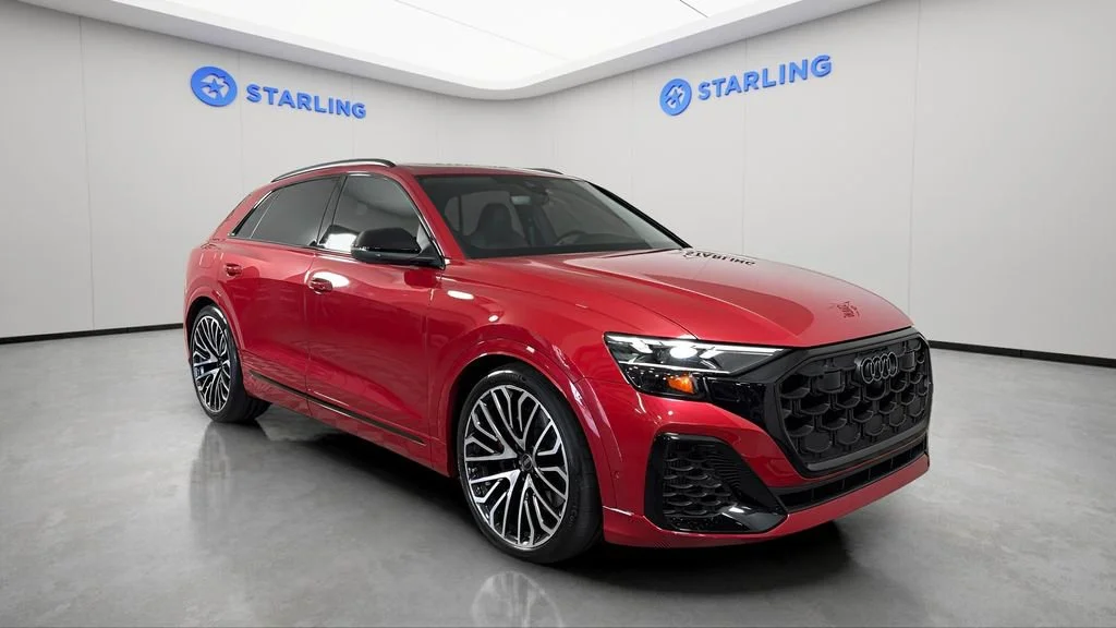 Used 2025 Red Audi Premium Plus 4.0 TFSI quattro image 13