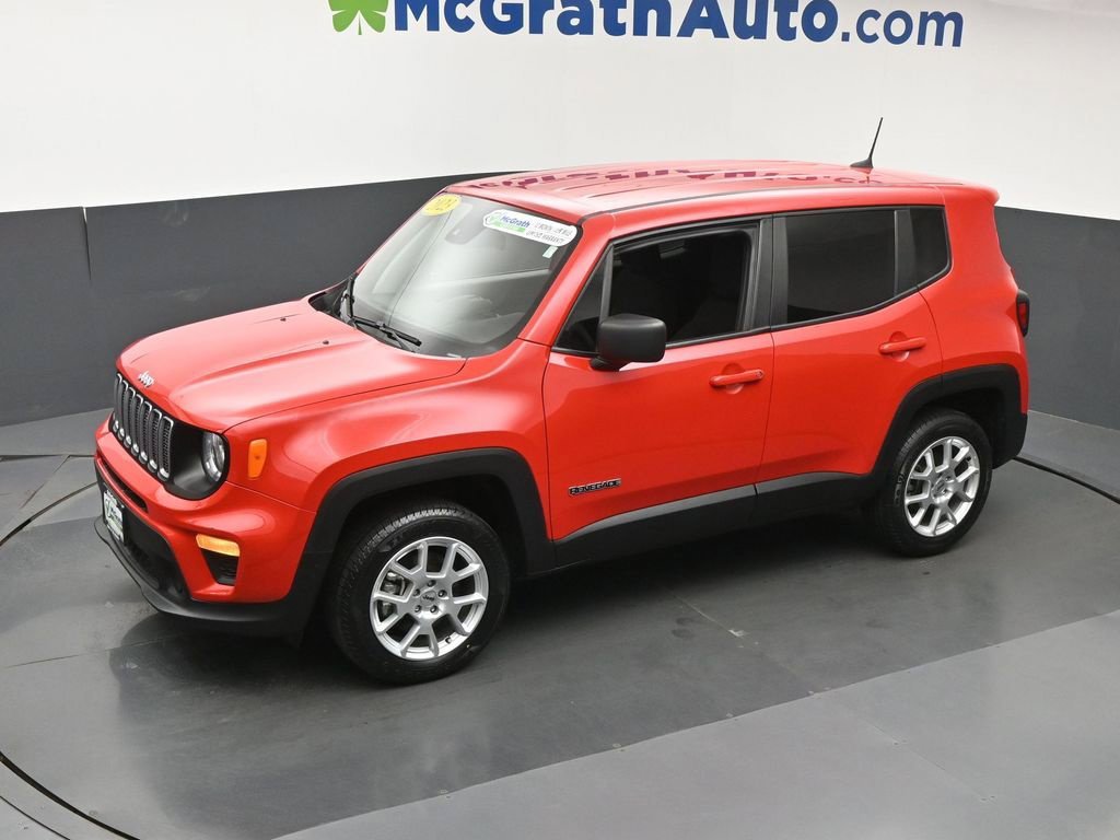 Used 2023 Red Jeep Latitude image 22