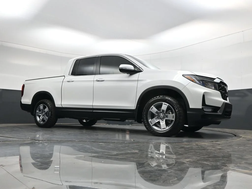 New 2026 Platinum White Pearl Honda RTL image 27