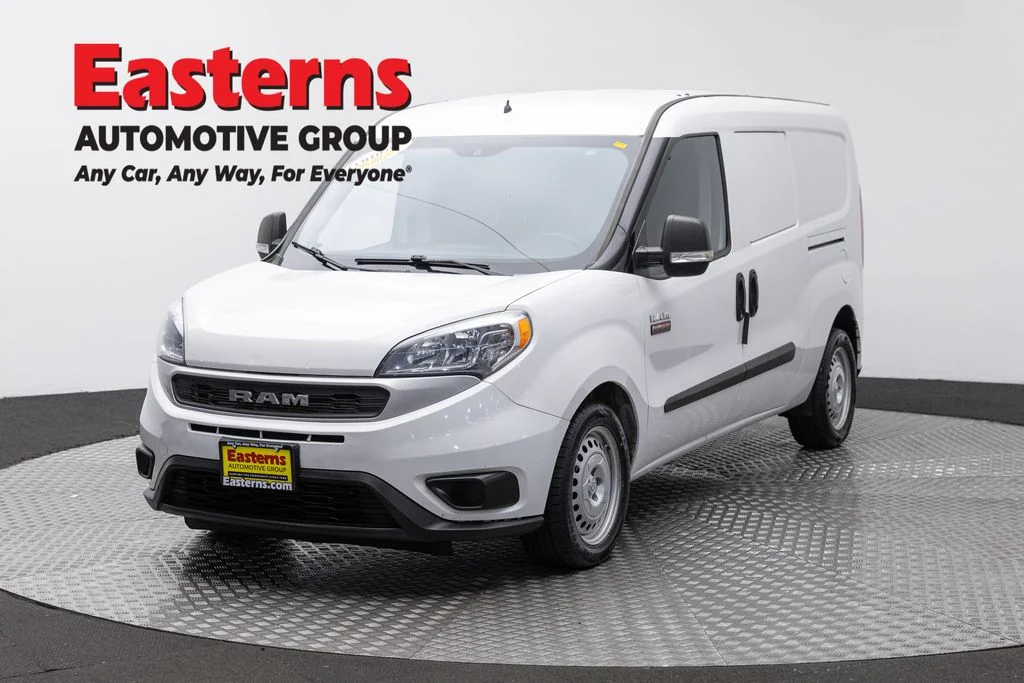 Used 2022 White Ram Base image 1