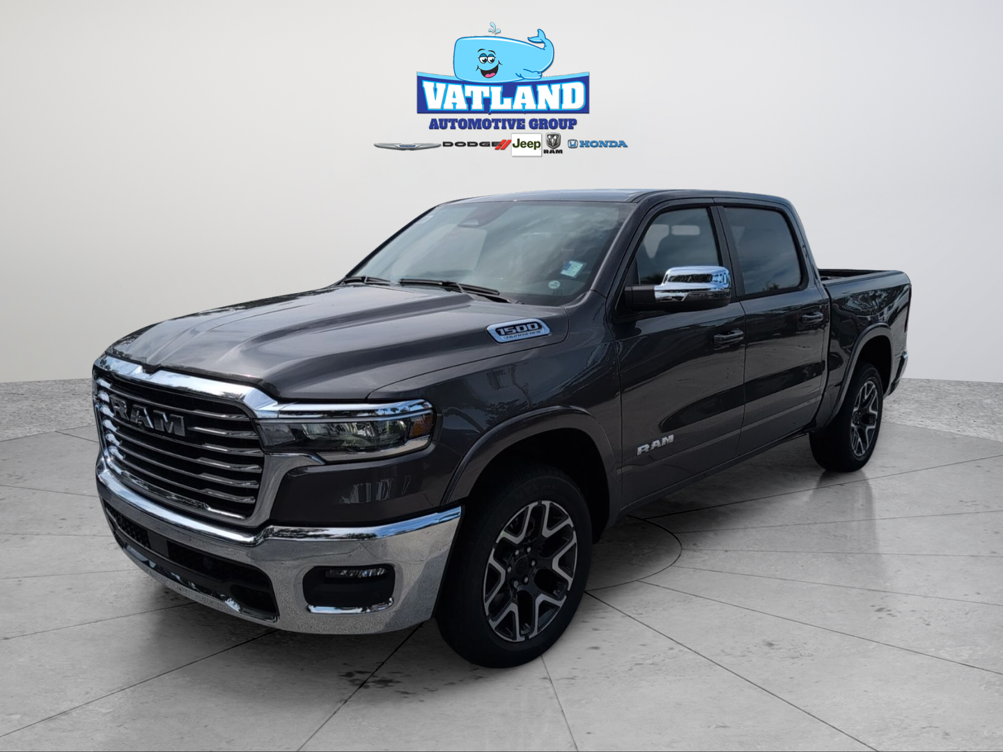 New 2026 Granite Crystal Metallic Clear-Coat Exterior Paint RAM Laramie image 3