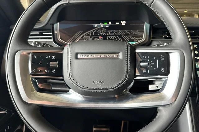 New 2026 Santorini Black Land Rover SE image 22