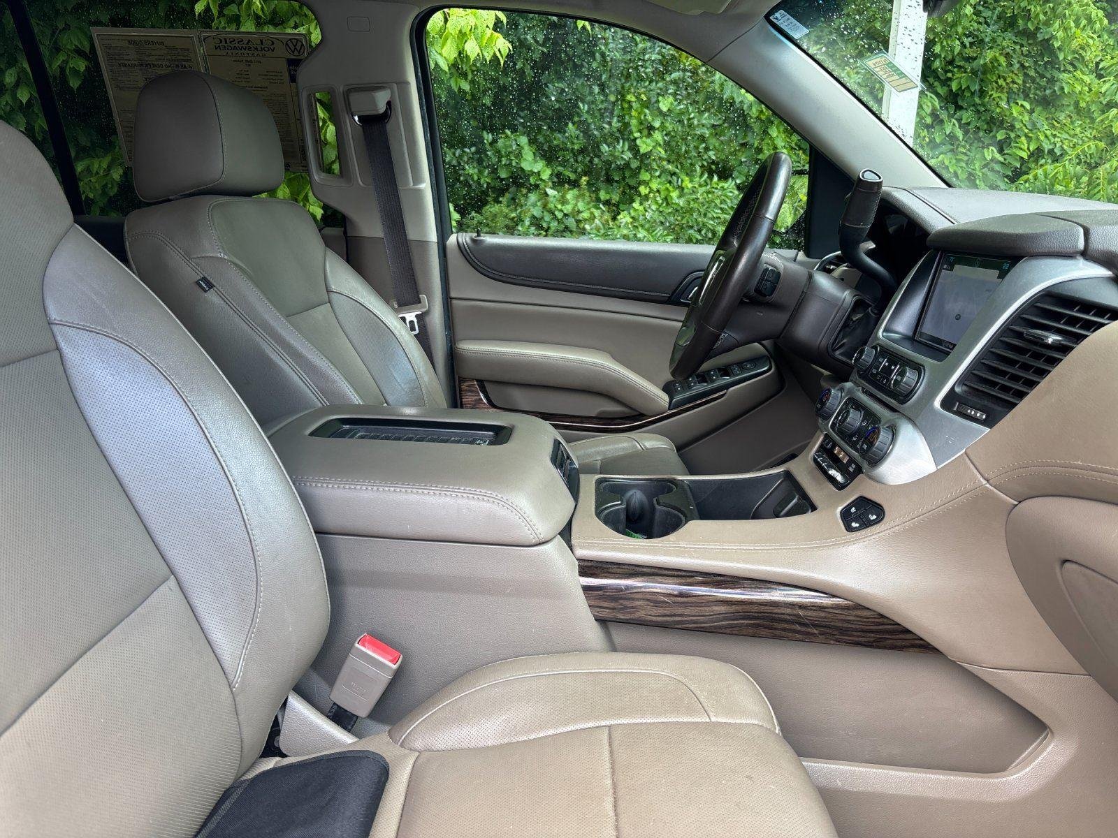 Used 2017 Iridium Metallic GMC SLT image 40