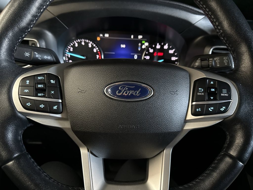 Used 2022 Gray Metallic Ford XLT image 17