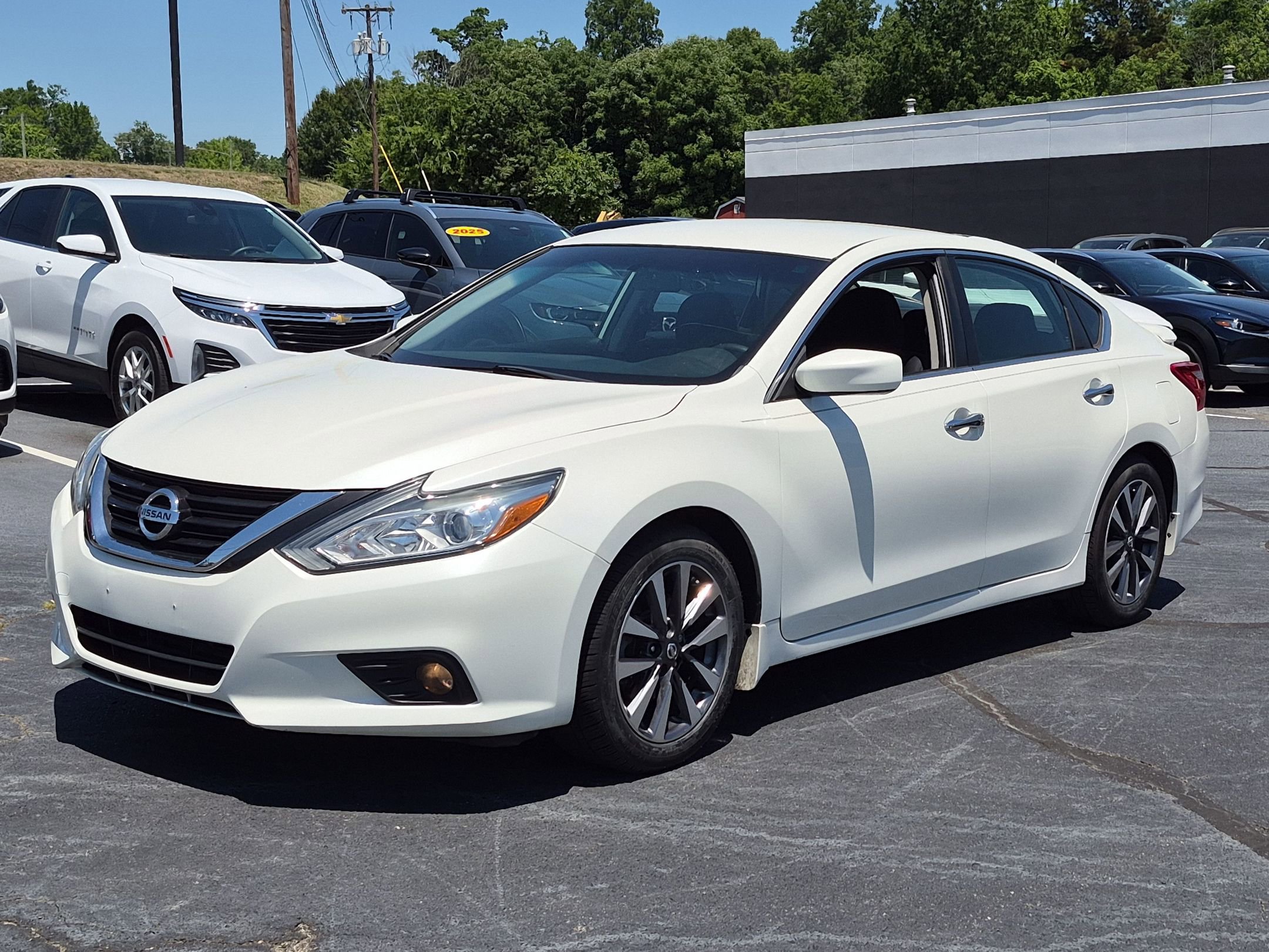 2017 Nissan Altima 2.5 SV's photo
