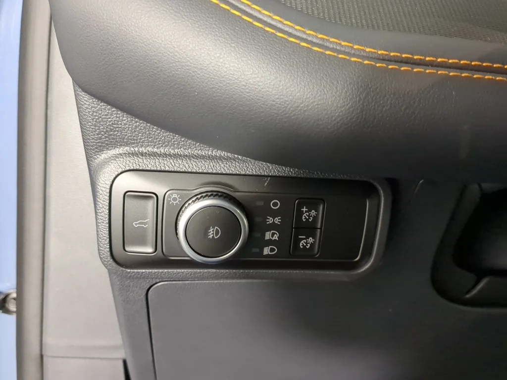 New 2026 Vapor Blue Metallic Ford Tremor® image 28