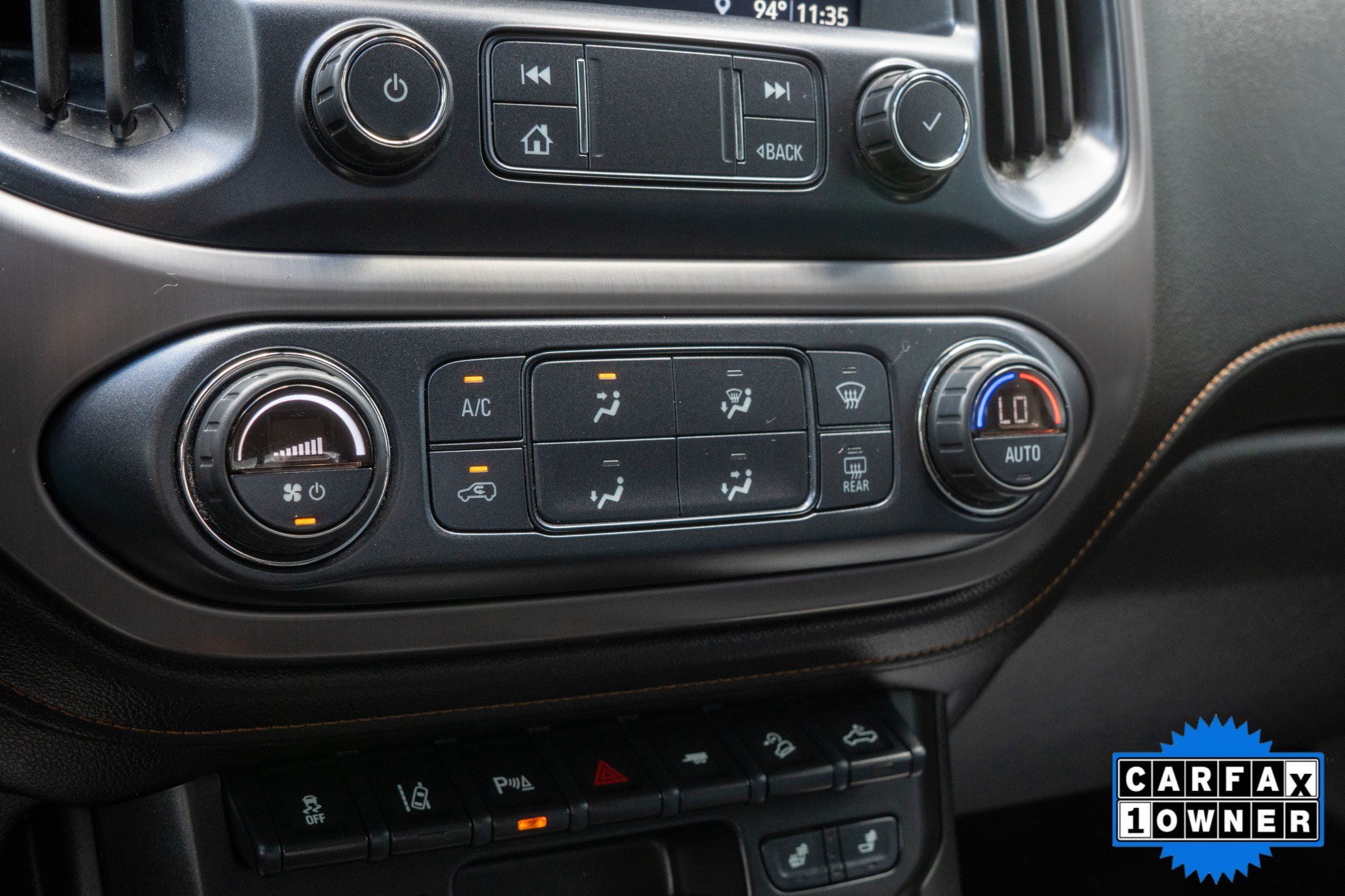 Used 2021 Satin Steel Metallic GMC 4WD AT4 w/Leather image 22