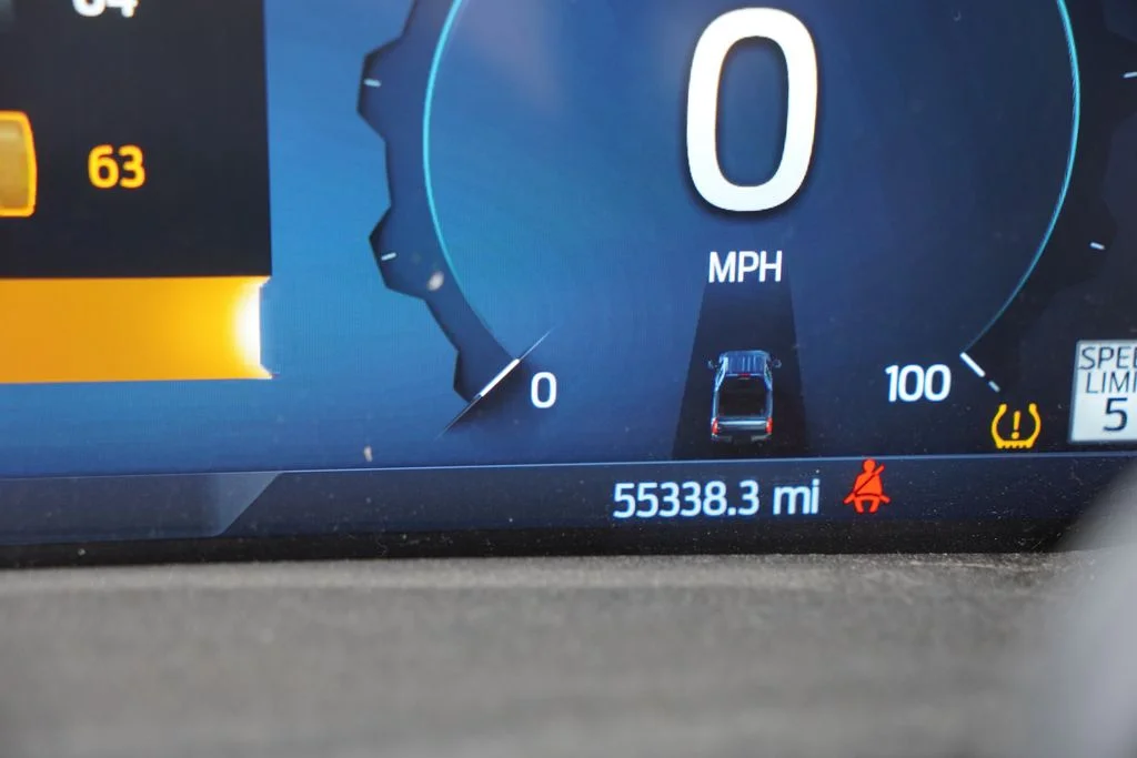 Used 2023 Azure Gray Metallic Ford Lariat image 8