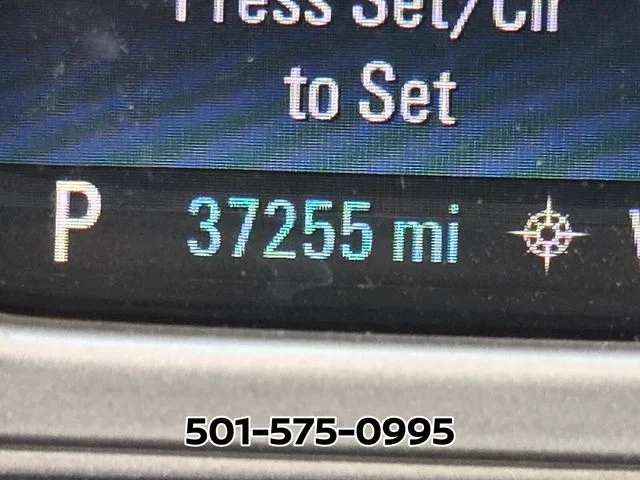 Used 2015 Red Chevrolet 2LT image 30