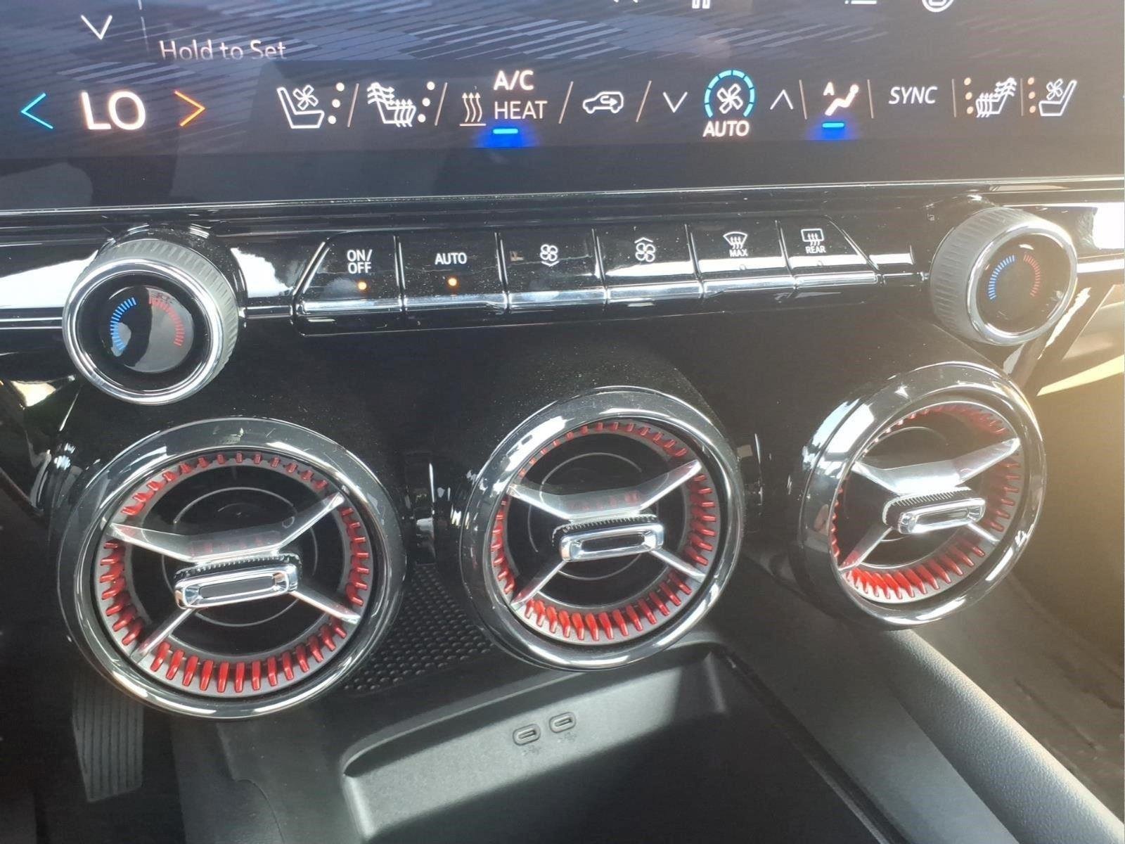 2026 Chevrolet Blazer EV RS - Photo 22