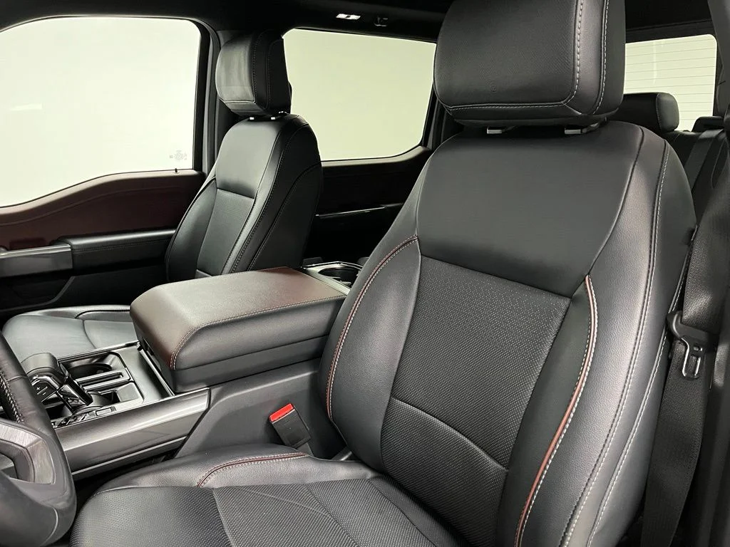 Used 2023 White Ford Lariat image 22