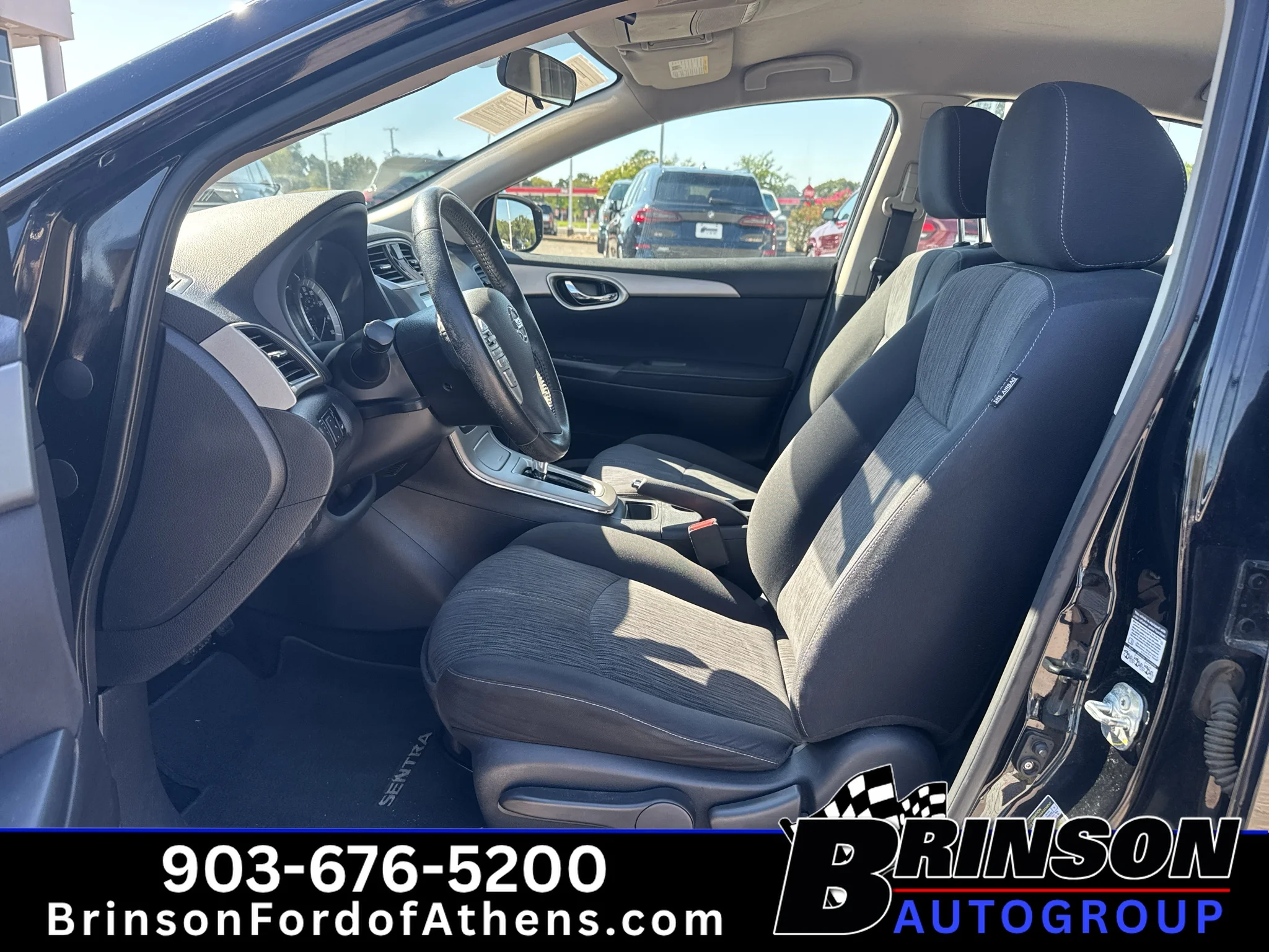 Used 2015 Super Black Nissan SV image 13