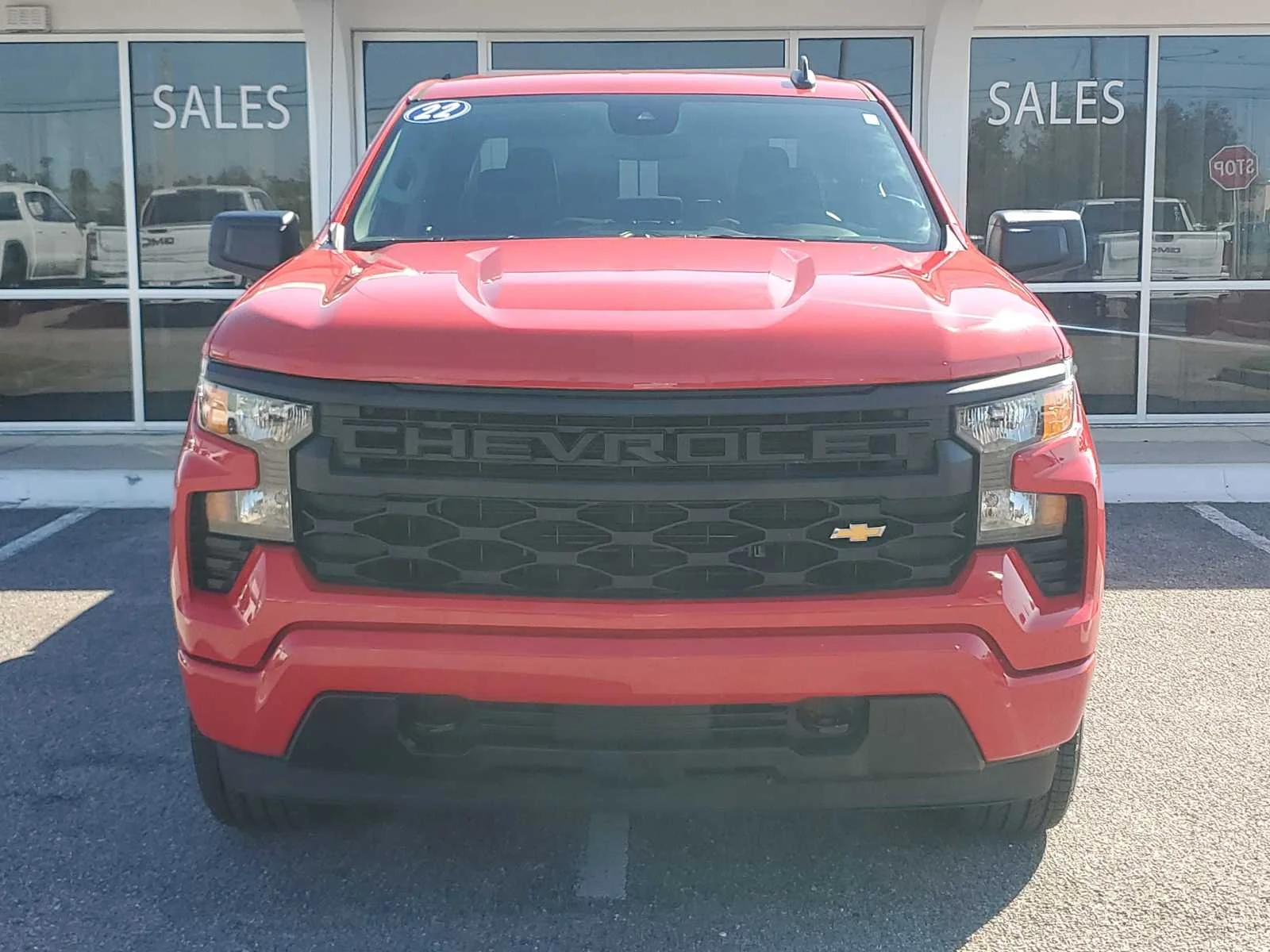 Used 2022 RED HOT Chevrolet Custom image 11