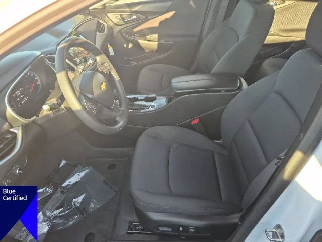 Used 2023 White Chevrolet LT image 17