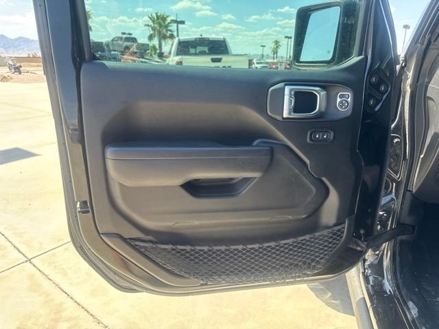 Used 2023 Black Jeep Rubicon image 17