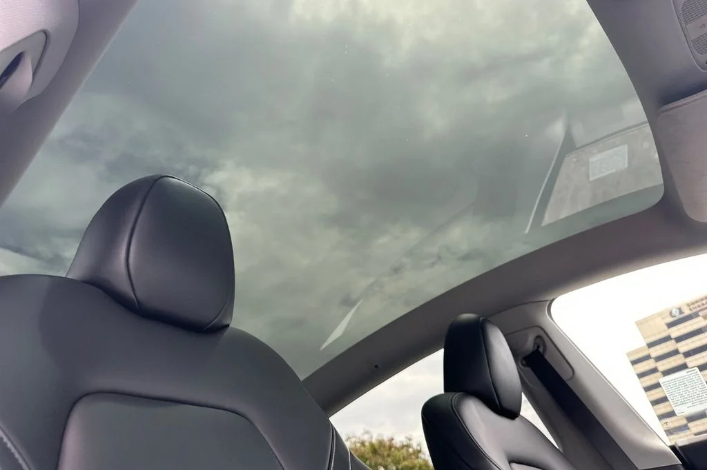 2023 Tesla Model Y Long Range - Photo 19