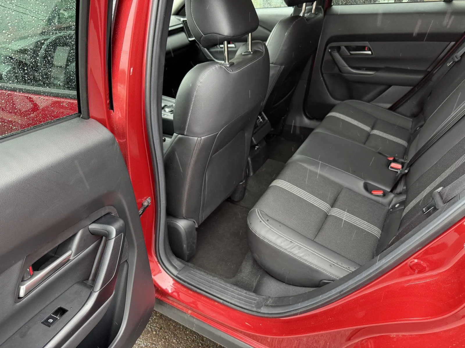 2025 Mazda CX-50 Preferred - Photo 11