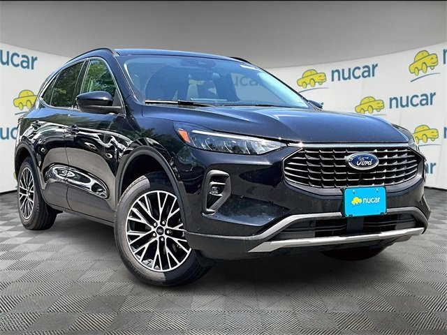 New 2025 Ford Escape Plug-In Hybrid Base
