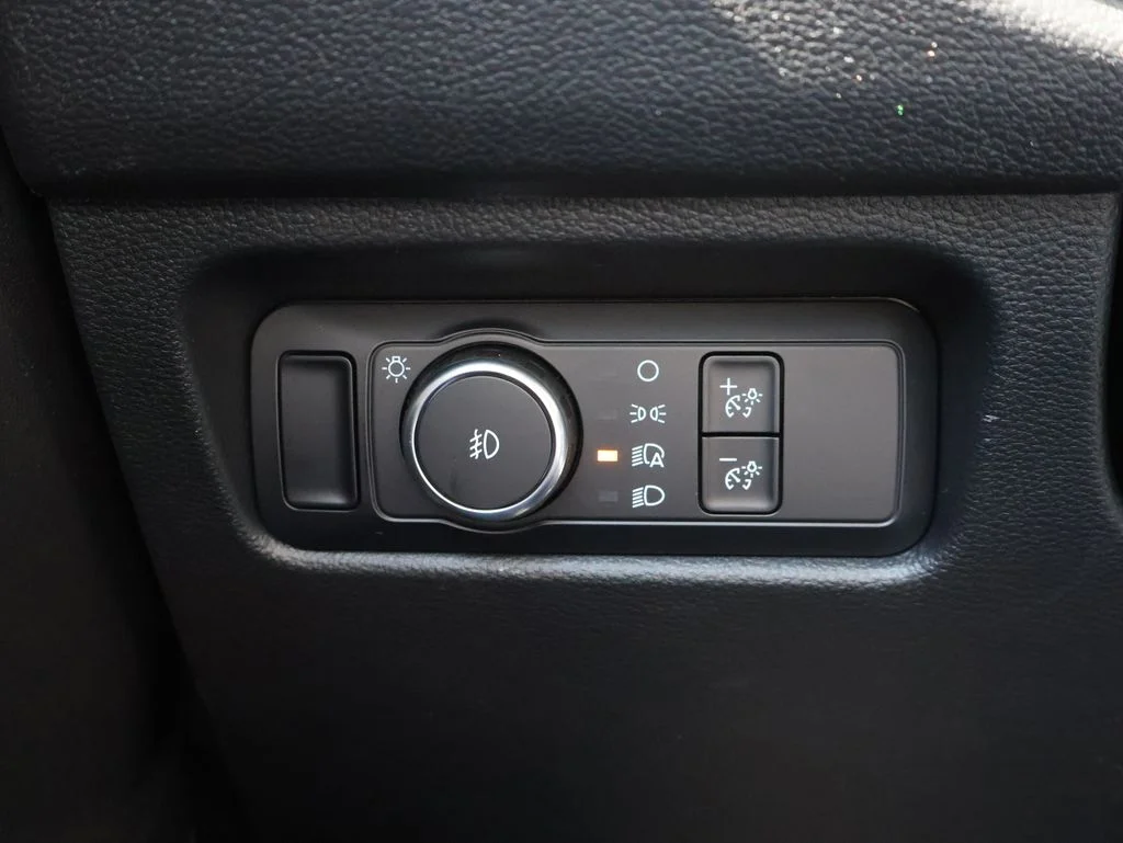 New 2026 Desert Sand Ford XLT image 30