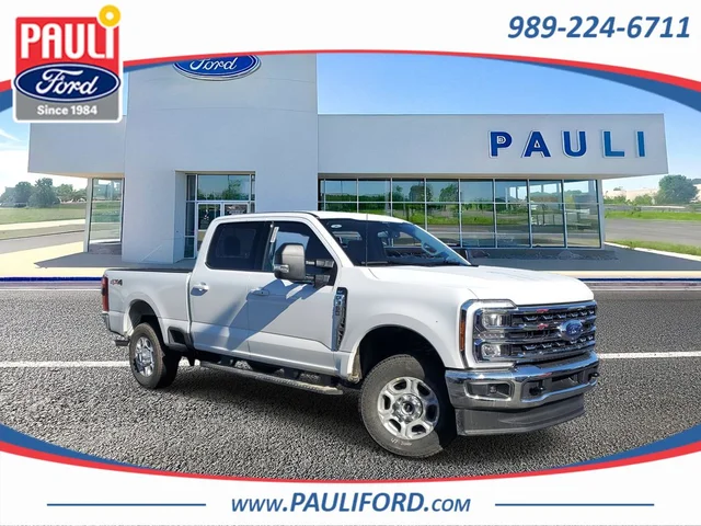 2026 Ford Super Duty F-350® XLT