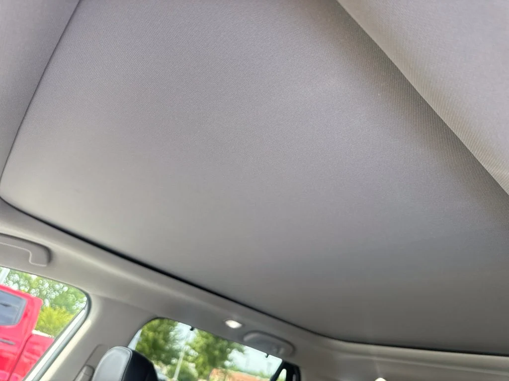 Used 2025 White Honda Touring image 11