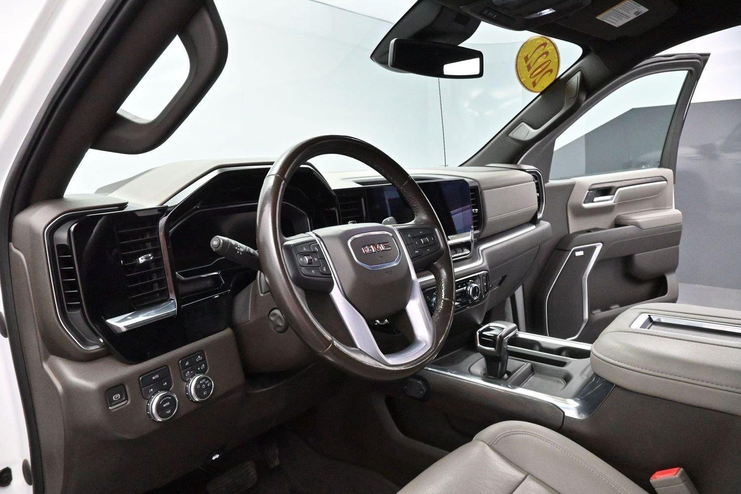 Used 2022 Summit White GMC SLT image 16