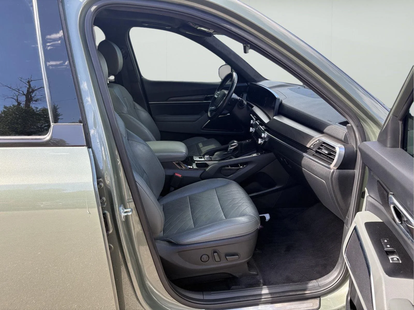 Used 2023 Jungle Green Kia SX-Prestige X-Pro image 12