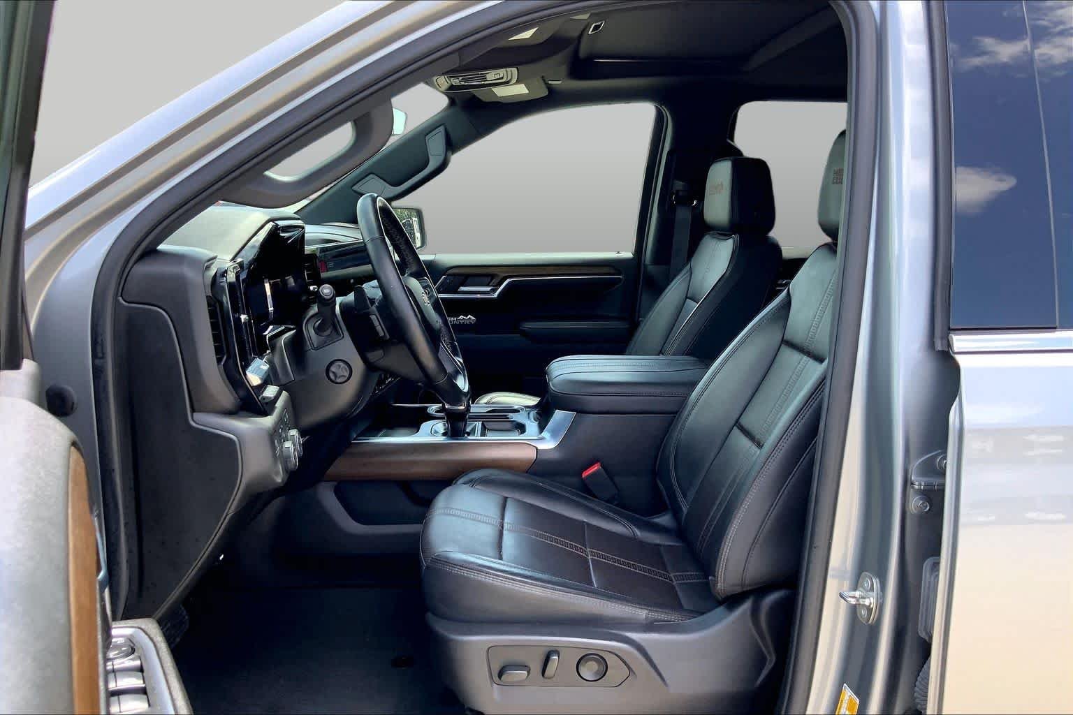 Used 2023 Sterling Gray Metallic Chevrolet High Country image 8